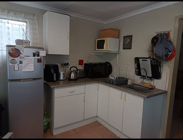 1 bed property to rent in THE REEDS